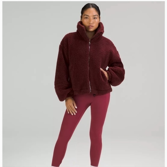 lululemon athletica Jackets & Blazers - Lululemon Cinchable Fleece Zip-Up Size 8 maroon burgundy
